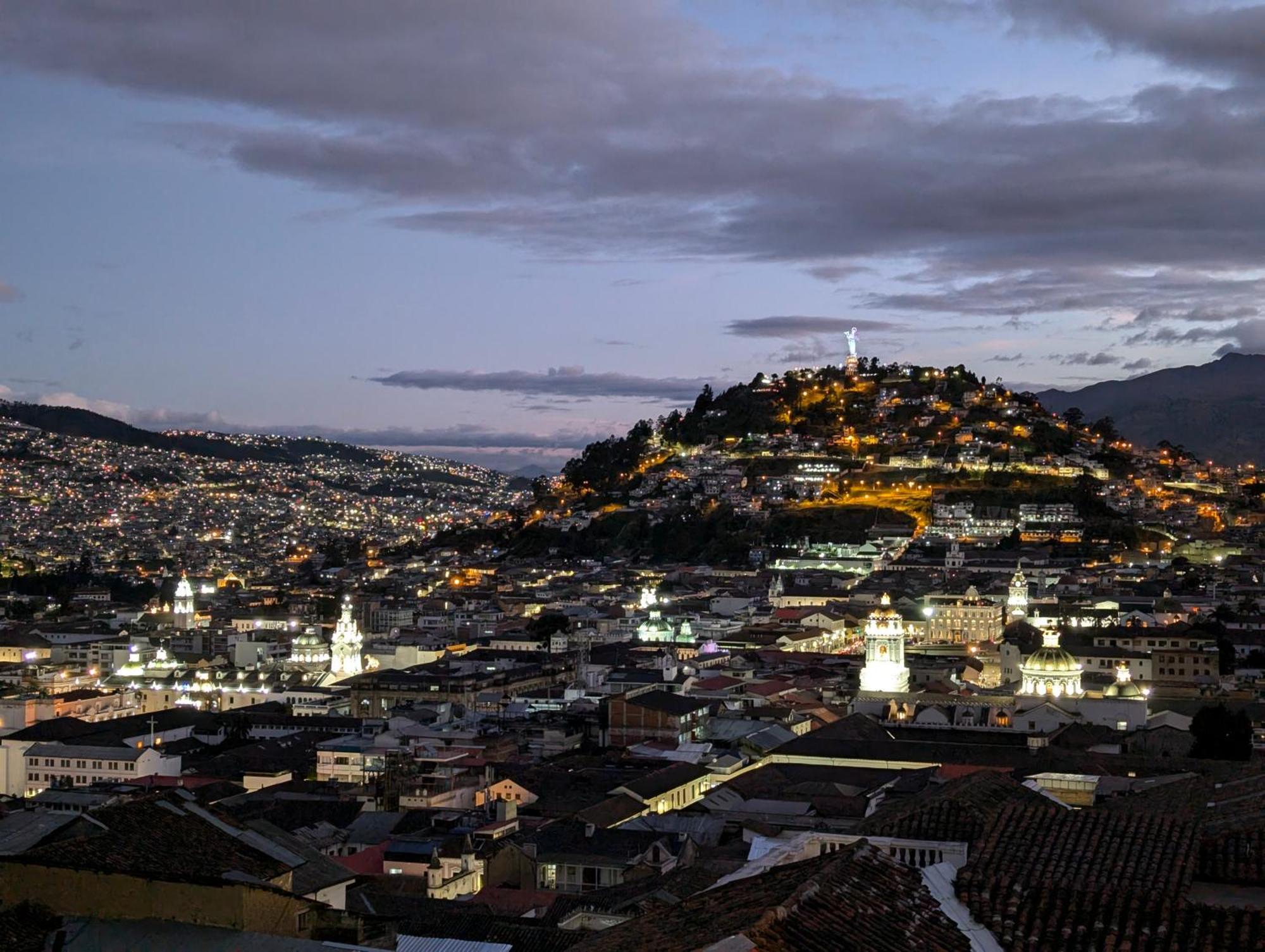 Vista Del Angel Hotel Boutique Quito Dış mekan fotoğraf