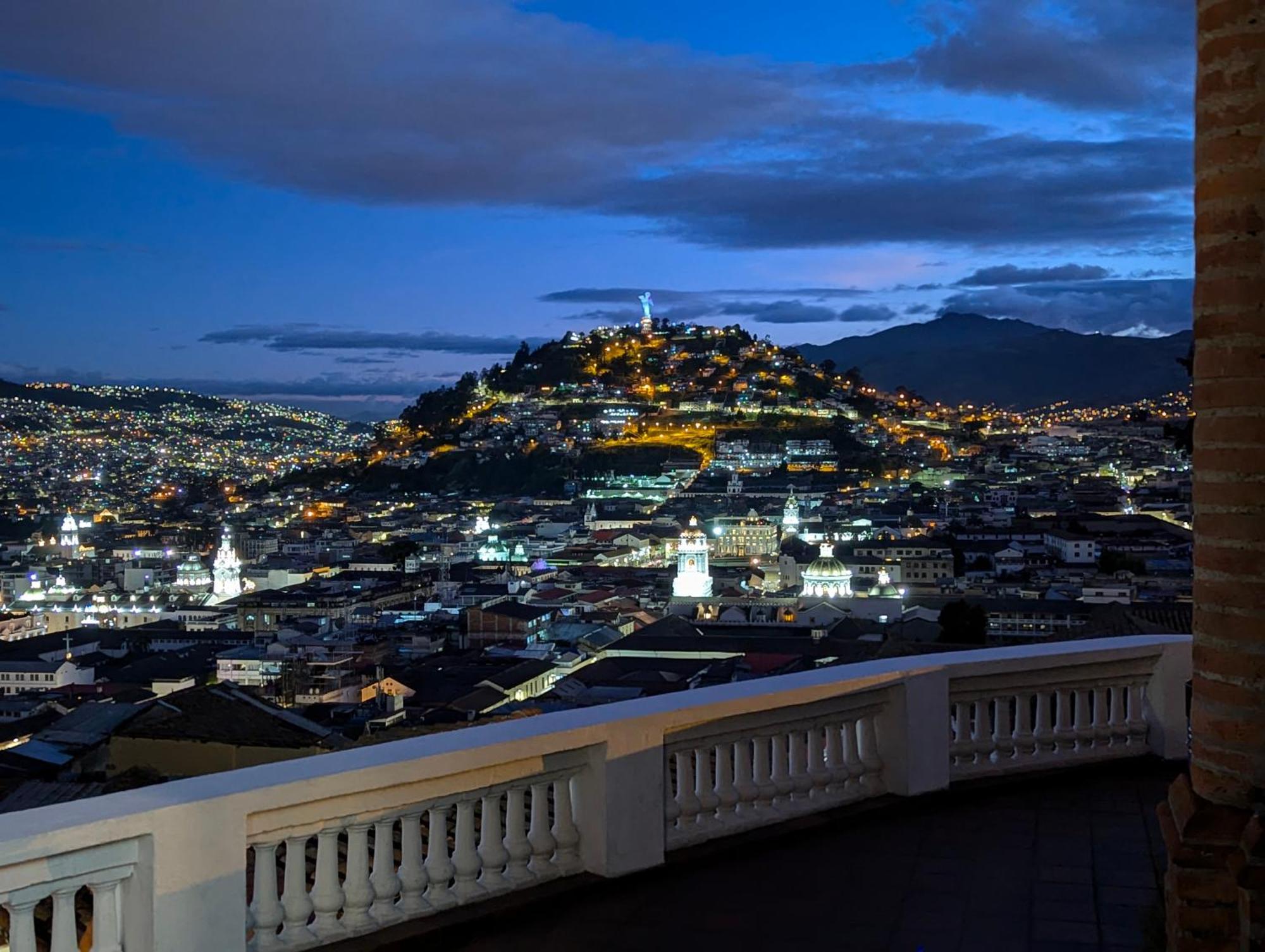 Vista Del Angel Hotel Boutique Quito Dış mekan fotoğraf